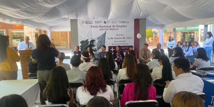Se lleva a cabo la Feria Nacional del Empleo 2025 en Zamora&nbsp;