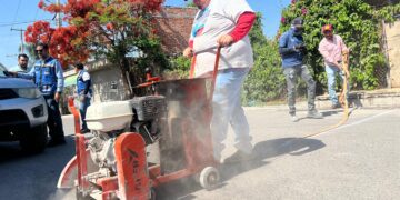 SAPAZ construye alcantarillas para prevenir inundaciones en La Libertad