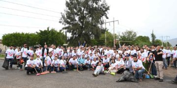 El presidente municipal estuvo presente En el Vergel y La col. Ramírez con el programa de Faenas “Ser zamorano es darnos la mano”&nbsp; 🫱🏻🫲🏻❤️