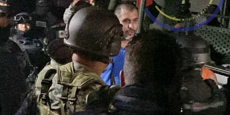 Ataque armado contra René Valencia y su equipo de seguridad en la carretera Jarácuaro–Pátzcuaro