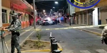 Ultiman a balazos a un automovilista por fuera del hospital regional de Uruapan