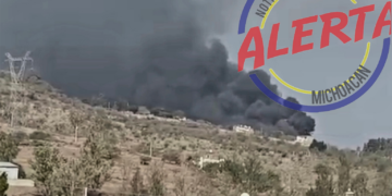 Se desatan balaceras y quema de vehículos en Cotija, videos 👇👇